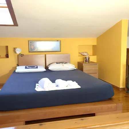 Comfortable With Sea View - 85 M² In