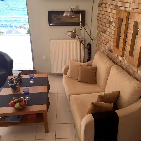 Comfortable With Sea View - 85 M² In Apartmán