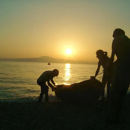 Comfortable With Sea View - 85 M² In Akrogiali