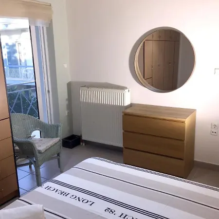 Apartment Comfortable With Sea View - 85 M² In Akrogiali