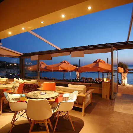 Comfortable With Sea View - 85 M² In