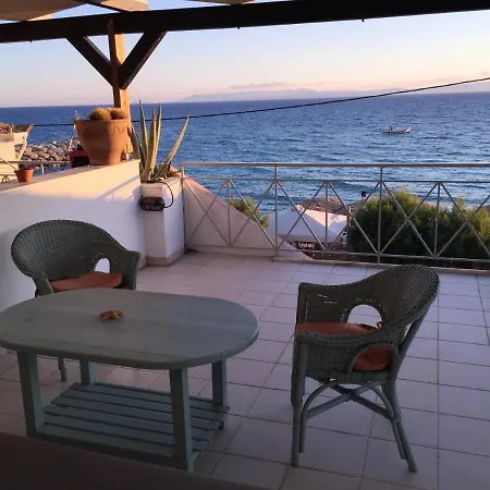 Comfortable With Sea View - 85 M² In Apartment Akrogiali