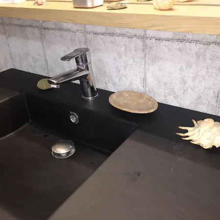 Comfortable With Sea View - 85 M² In Apartmán *