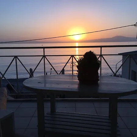 Comfortable With Sea View - 85 M² In Akrogiali