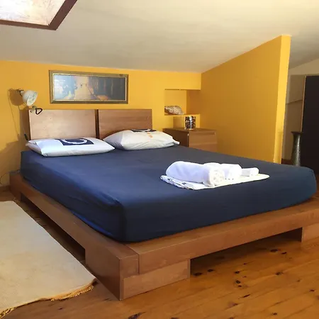 Comfortable With Sea View - 85 M² In *