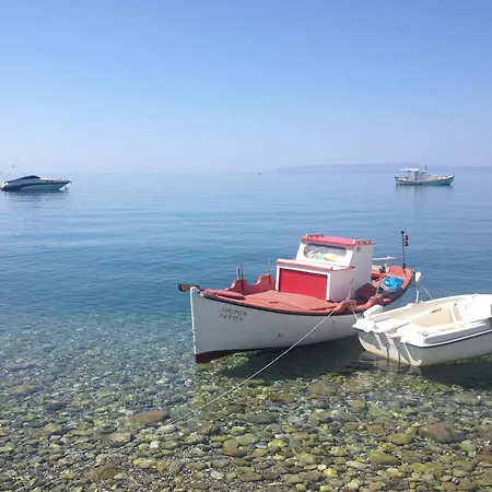 Comfortable With Sea View - 85 M² In