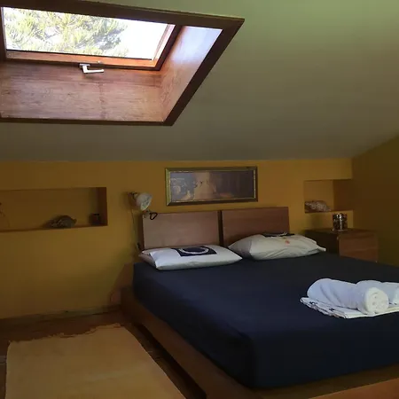Comfortable With Sea View - 85 M² In *