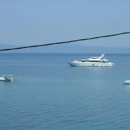 Apartment Comfortable With Sea View - 85 M² In Akrogiali