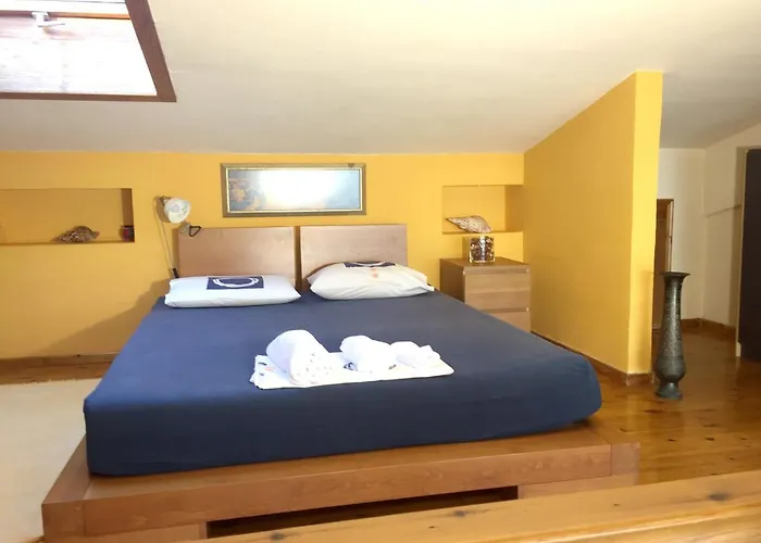 Comfortable With Sea View - 85 M² In