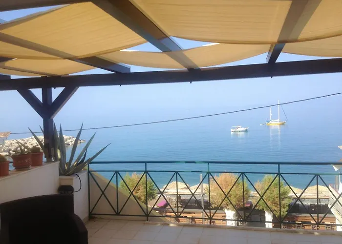 Comfortable With Sea View - 85 M² In *