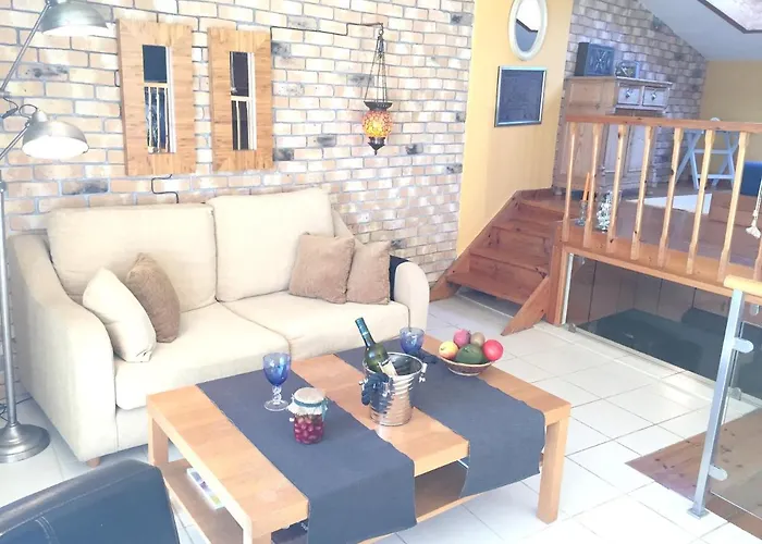 Apartamento Comfortable With Sea View - 85 M² In *