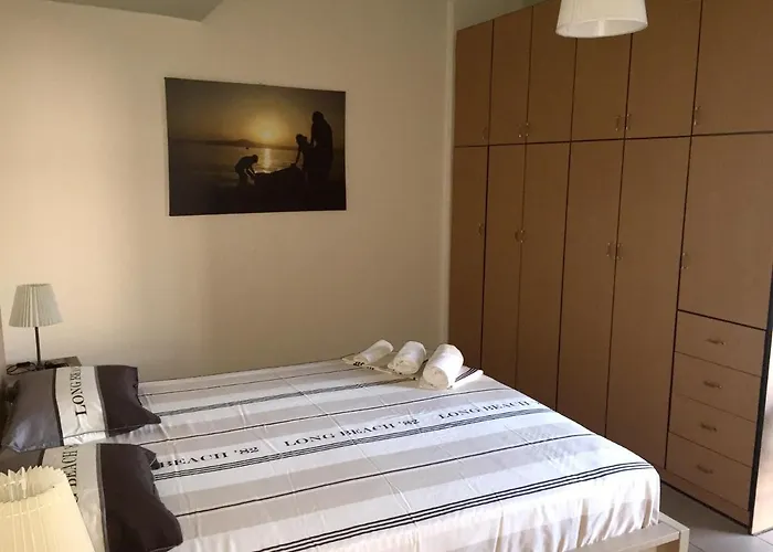 Comfortable With Sea View - 85 M² In Akrogiali