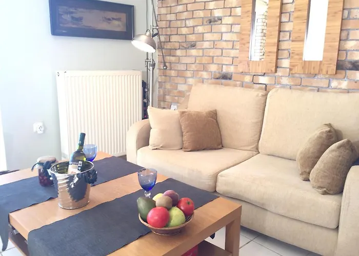 Comfortable With Sea View - 85 M² In Akrogiali