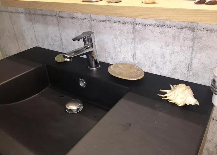 Comfortable With Sea View - 85 M² In Apartamento *